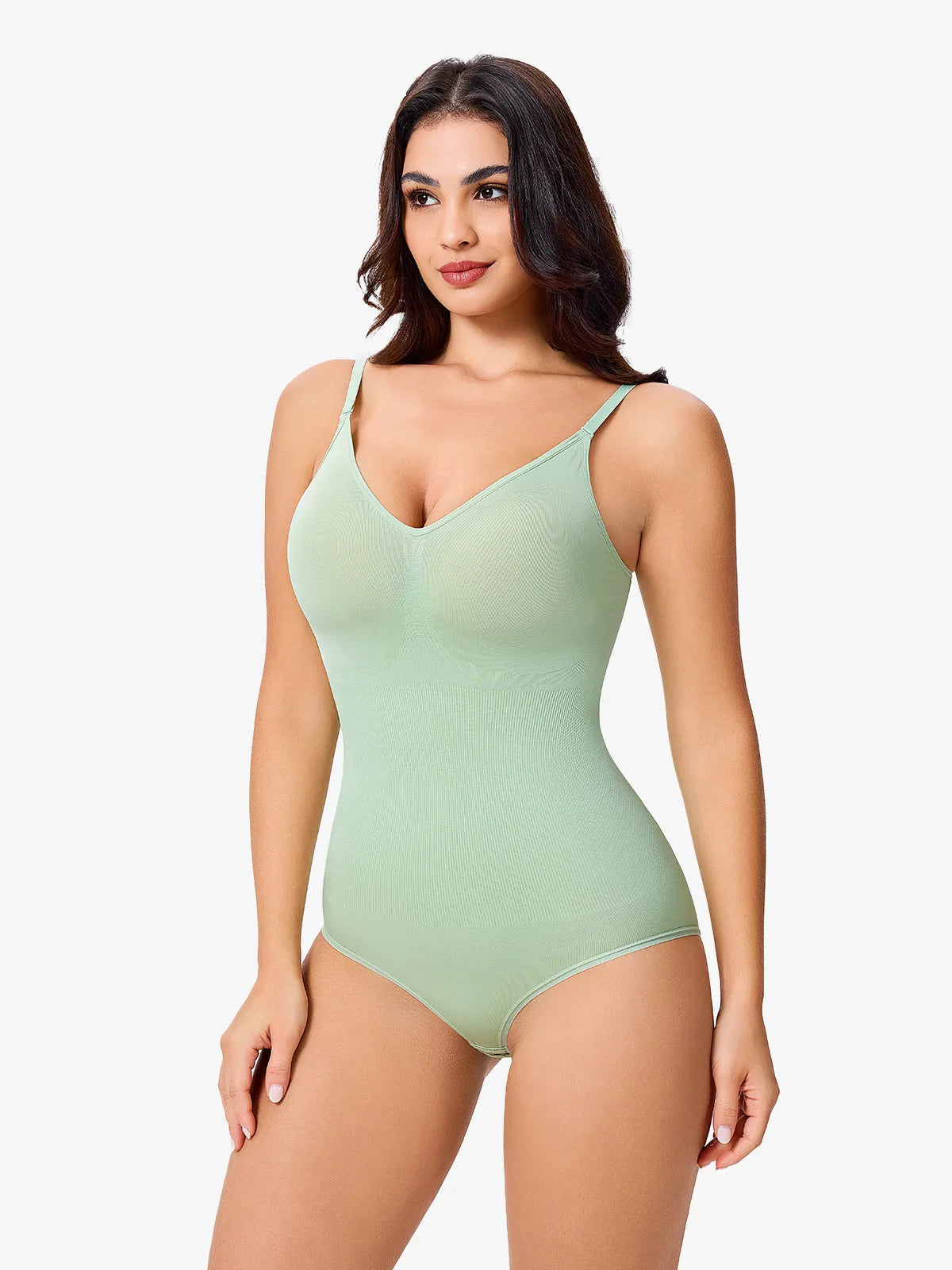 בגד גוף כתפיות דקות מחטב